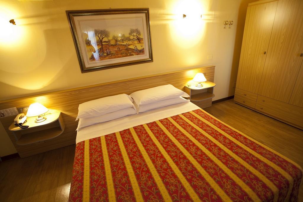 Albergo Nazionale Salsomaggiore Terme Exterior photo