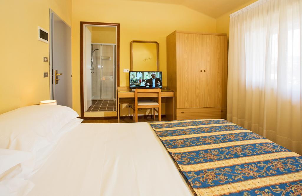 Albergo Nazionale Salsomaggiore Terme Exterior photo
