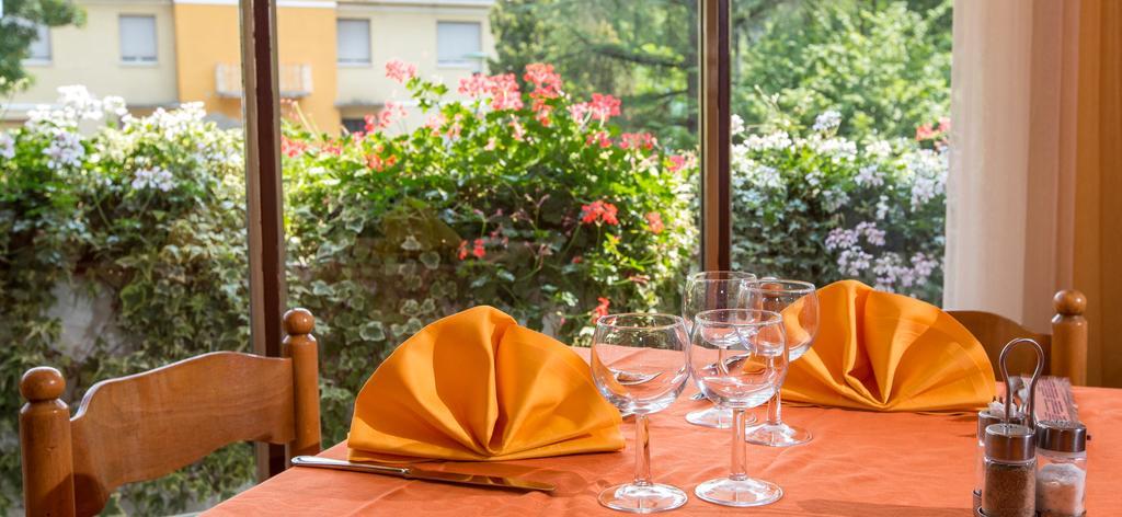 Albergo Nazionale Salsomaggiore Terme Exterior photo