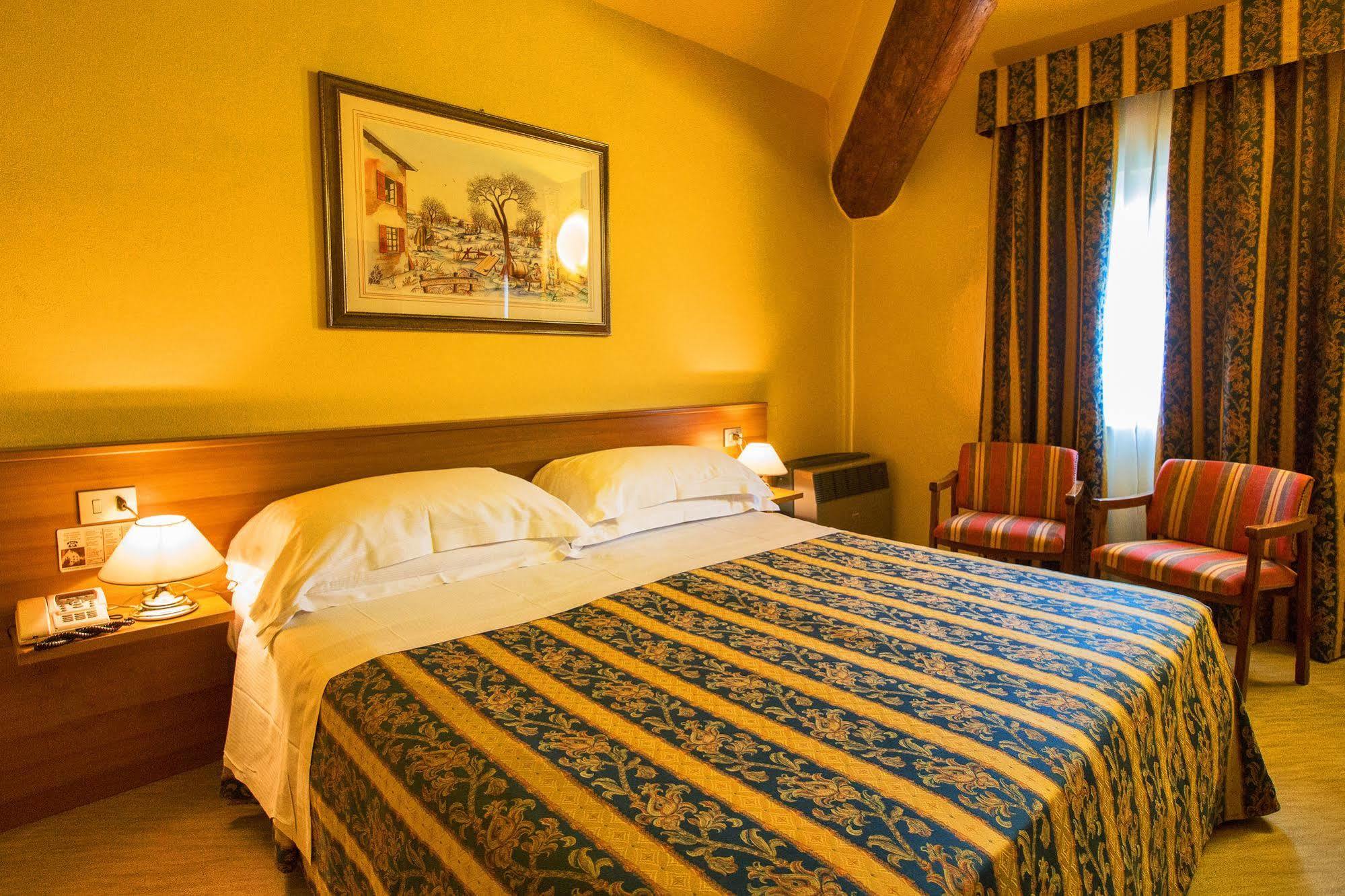 Albergo Nazionale Salsomaggiore Terme Exterior photo